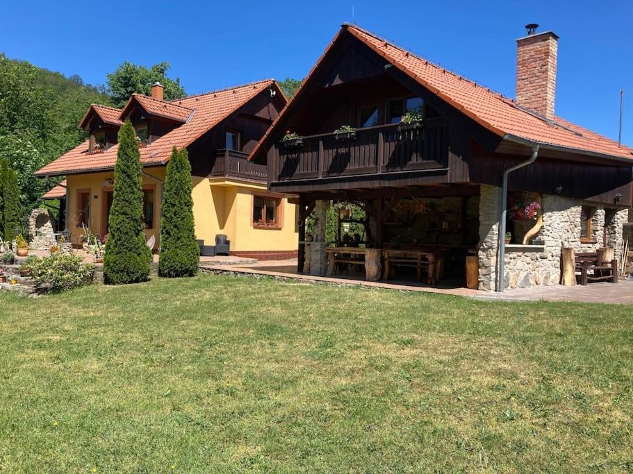 Stylovy Dum Chlumec Villa Chlumec  Exteriör bild